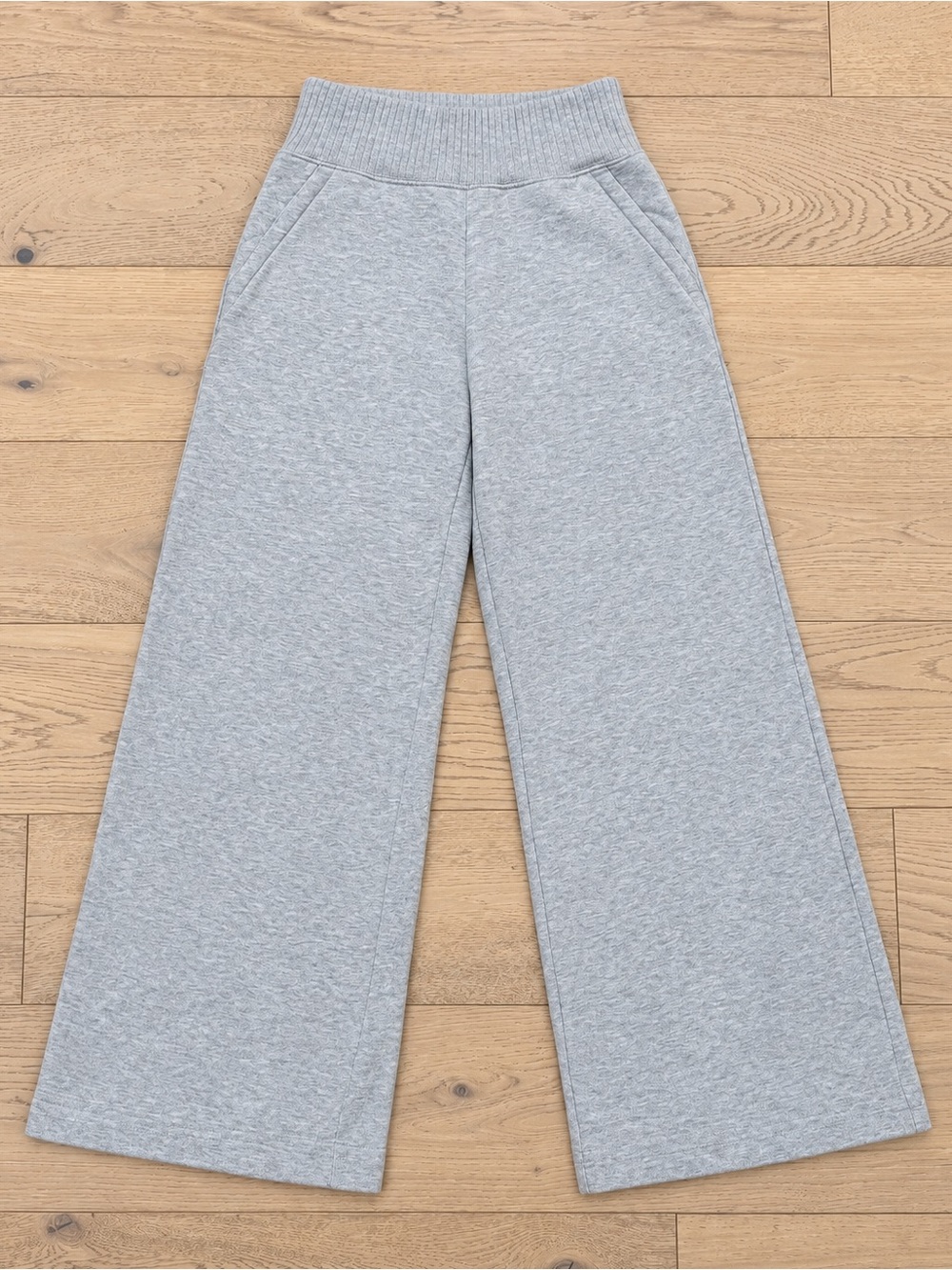 Alo Yoga Serenity Wide Leg Sweatpants Heather Gray Size Small